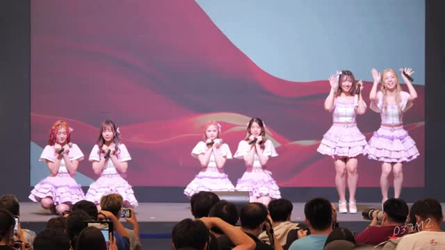 BNK4sRoadshow Mini Concert [Overall 4K 60p] 221001_Cut