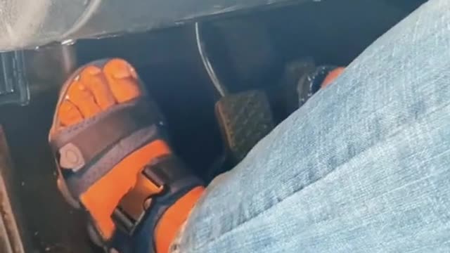 Steps before the car starts, car driver
