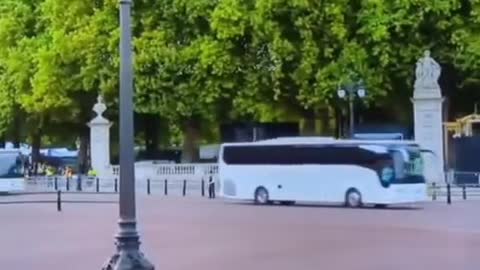 Not world leaders getting transported in coaches like doing NCS for the summer loooool