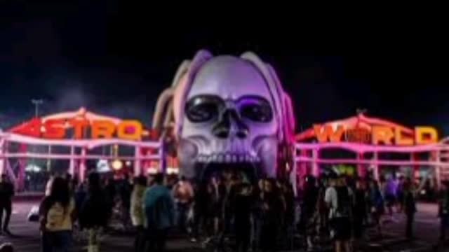 Travis Scotts AstroWorld Satanic Ritual Concert 8 flames, 8 people .