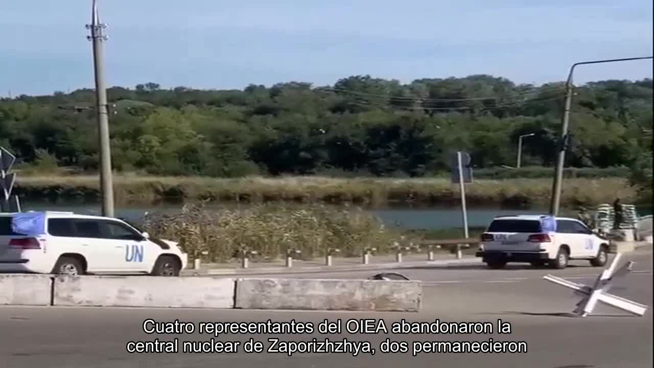 Cuatro representantes del OIEA abandonaron la central nuclear de Zaporizhzhya, dos permanecieron de