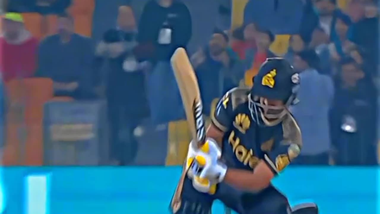 Saim Ayub Stylish Shot - No Look Six 😲