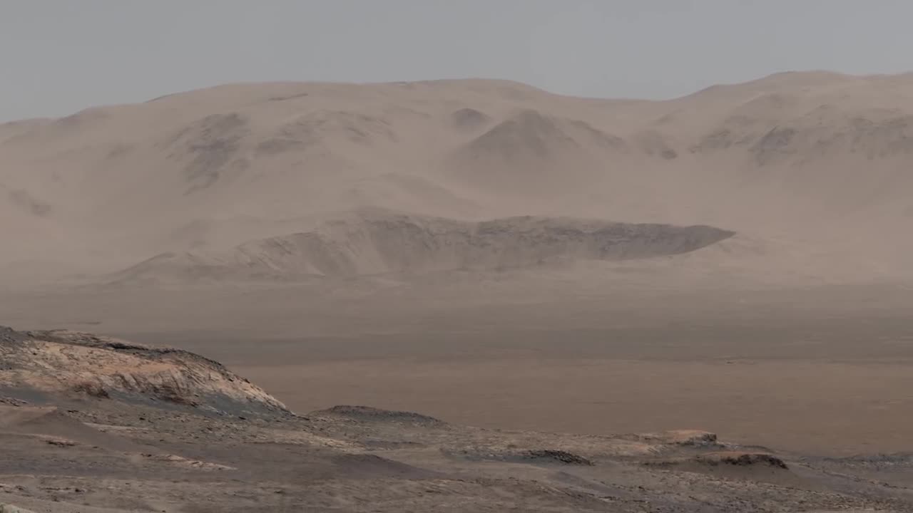 Curiosity Mars Rover Snaps 1.8 Billion-Pixel Panorama (narrated video)(