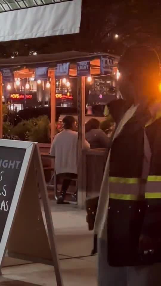 People having sex outdoors in New York