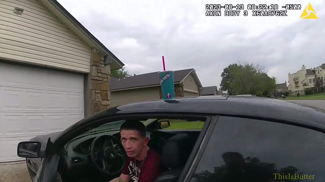 Bodycam shows struggle with suspect and Tulsa officer before officer and suspect being shot