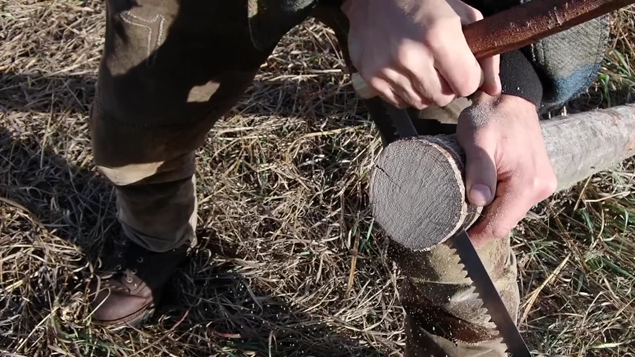 Life of a Woodsman - Sharpening a Saw