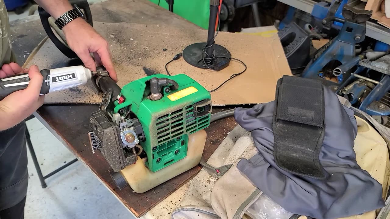 Reviving Frankenstein: How I Jerry-Rigged My Weed Eater with a Nail #throttlecablefix