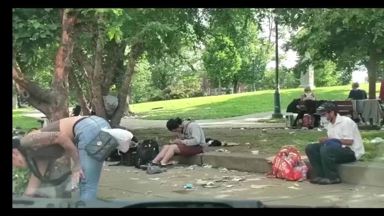 Take a walk around the city, look to the end, share, maybe someone is looking for