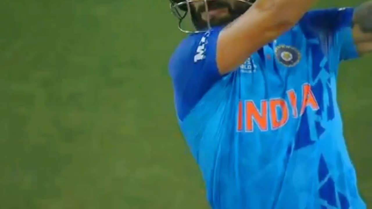 Virat Kohli batting vs Pakistan T20 World Cup