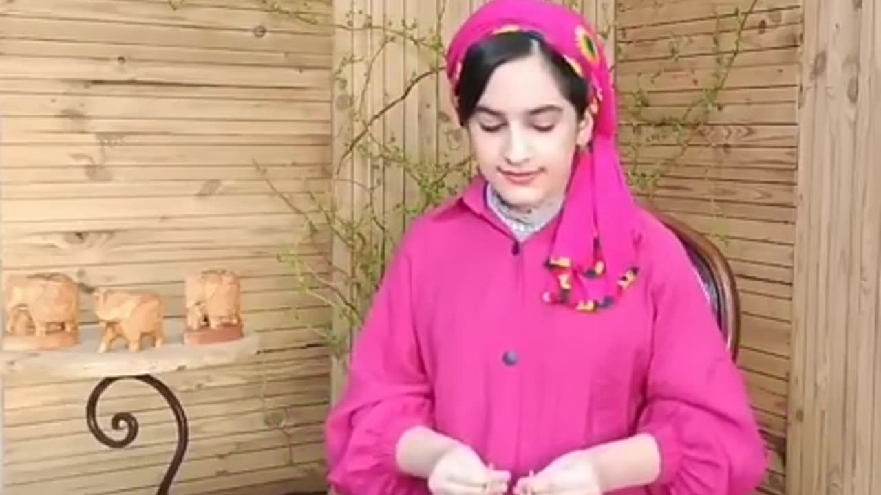 India's National Anthem by Iranian Girl.