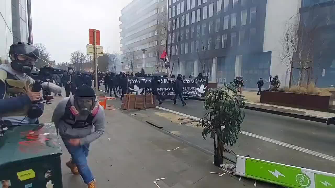 Antifa scum, Brussels 23/01/2022