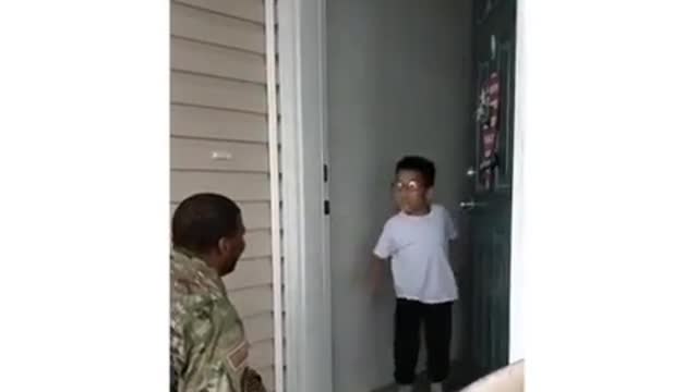 Military dad surprises son