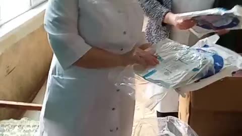 Hygiene-Artikel, Kleidung, Geschirr für Gorlovka & Donezk - Teil 2