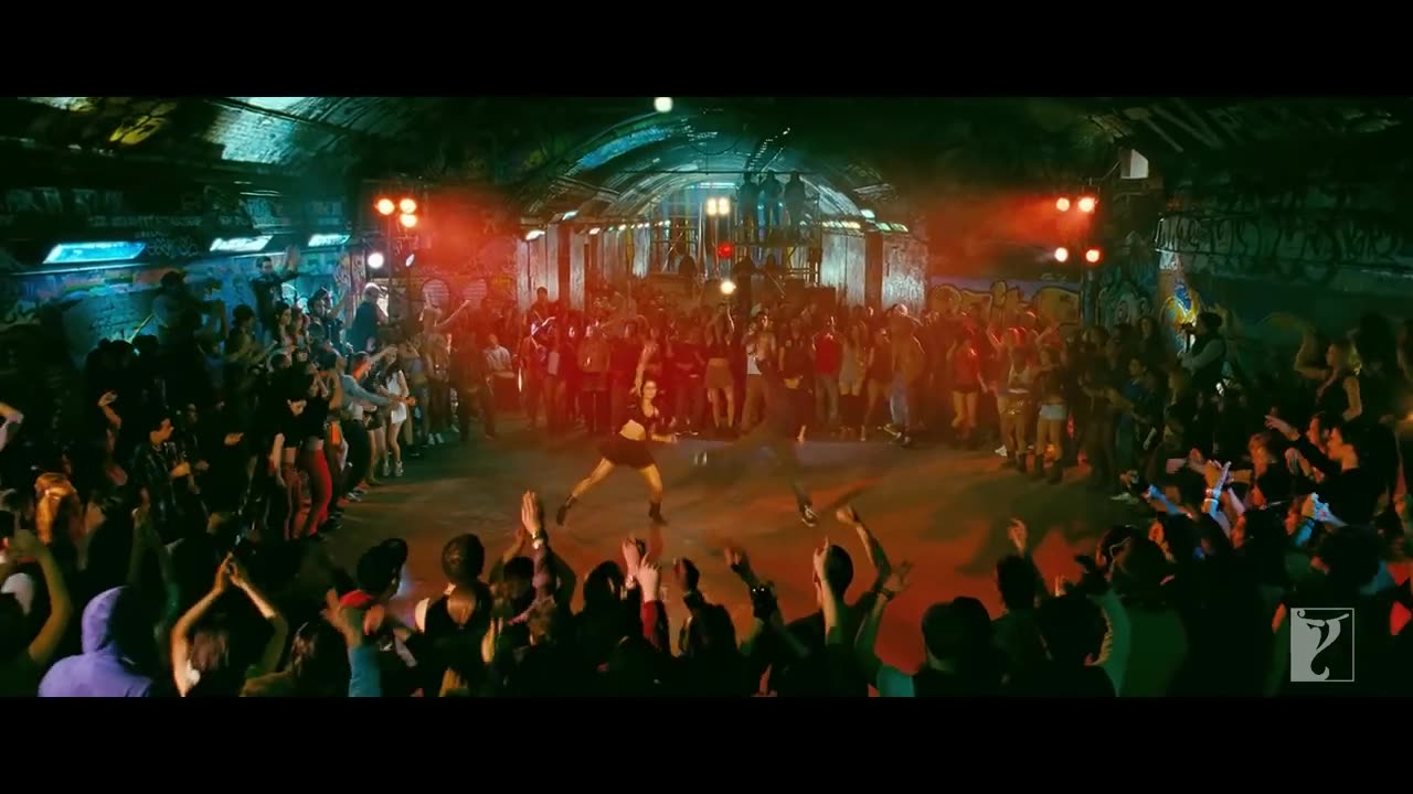 Dance. Jab tak hai jaan