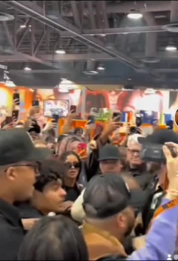 He just wanted a picture with kanye, and Connie gave him his picture