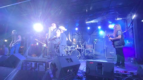 Texas Hippie Coalition "Dirt"