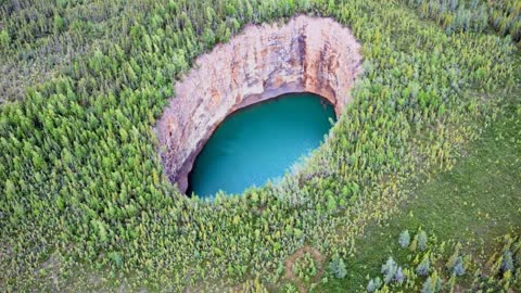 Bear Rock Sinkhole - Canadian Landscape Series - 06 - Must see place in Northwest Territory.