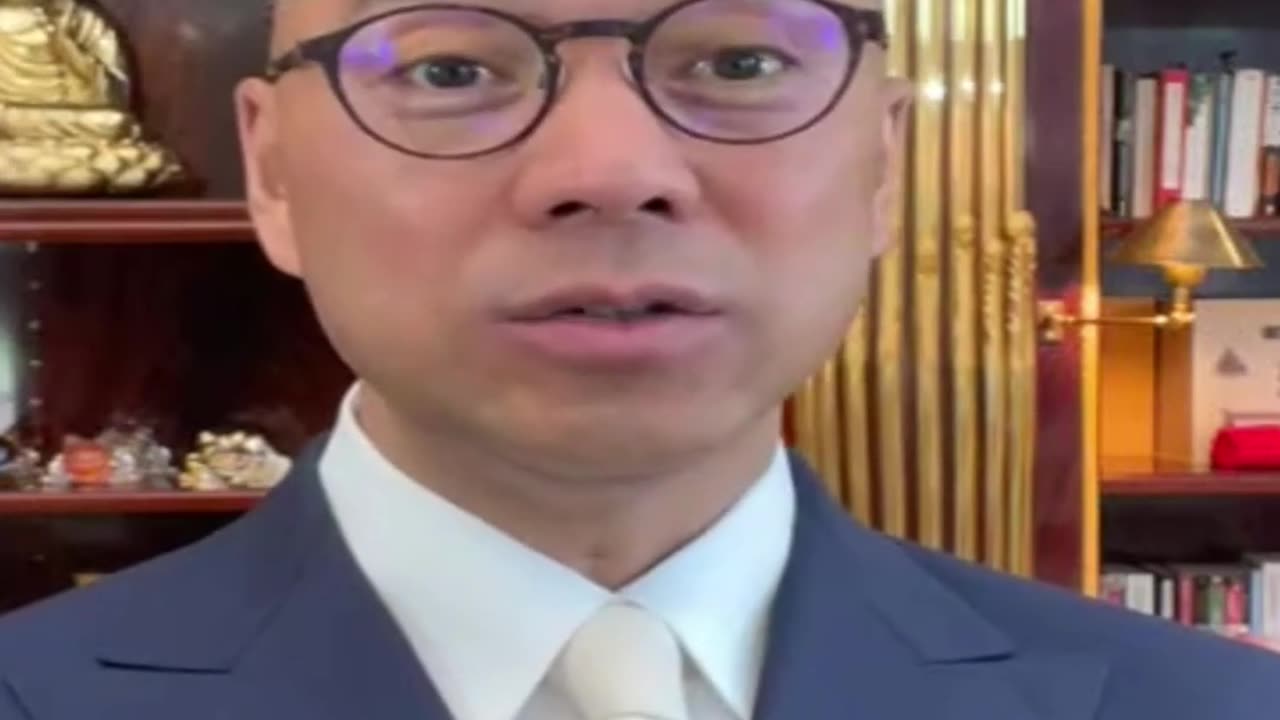 20220701文贵先生GETTR回顾： #香港民生：10万大兵从大陆派过去，便衣+警察+军人，到处是狙击手。