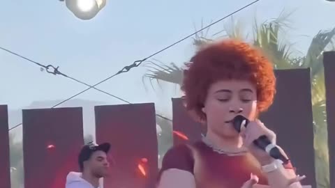 Ice spice performing Princess Diana at #revolvefestival