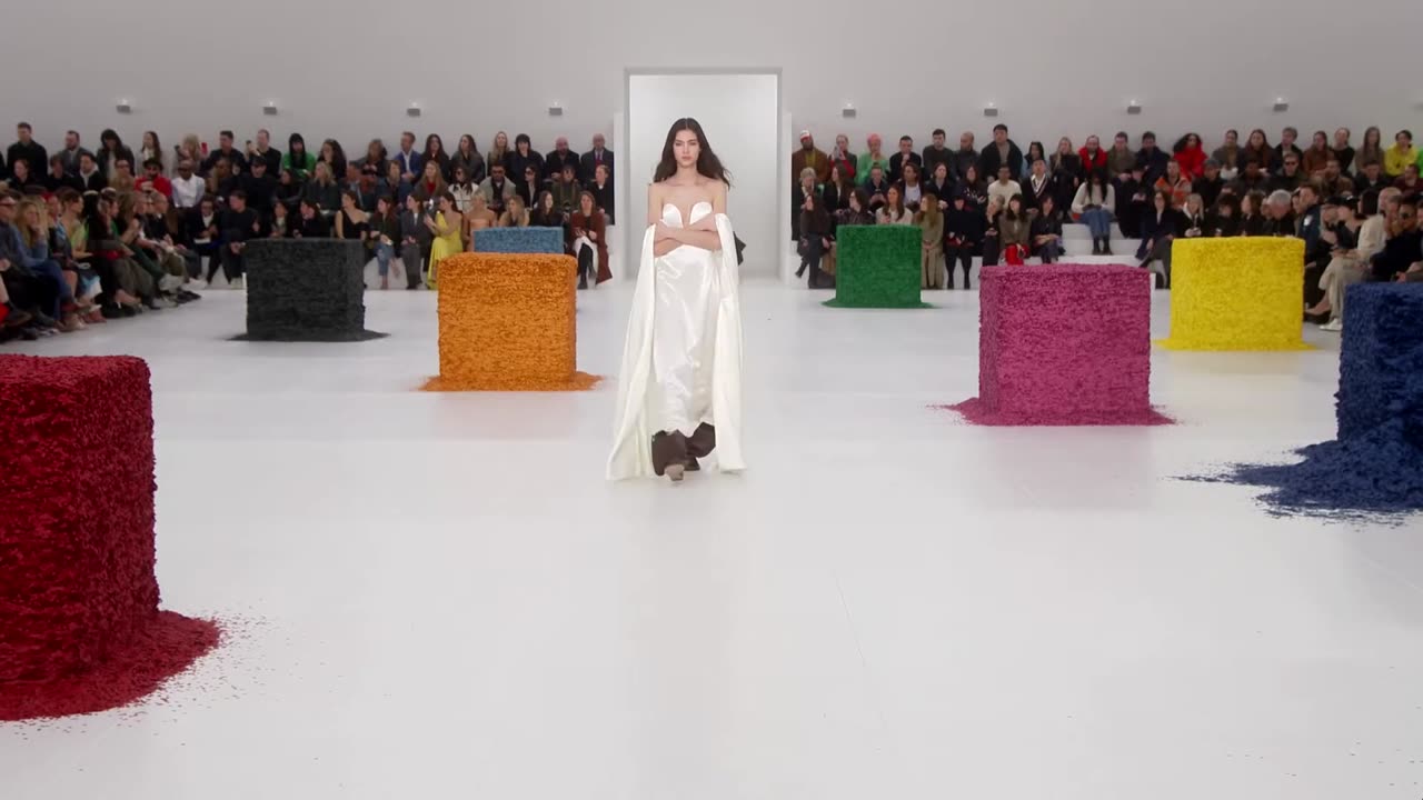 LOEWE Fall Winter 2023 women’s runway collection