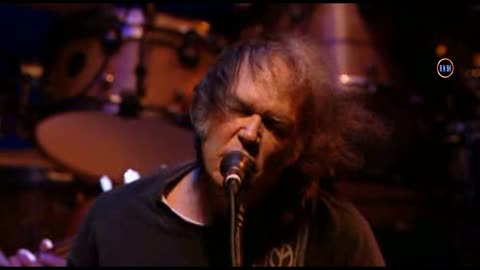 NEIL YOUNG - Unknown Legend - LIVE 2000 - LIVE SHOW
