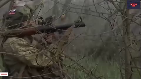 Russia sends elite units to border with Ukraine