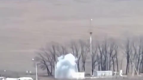 Russian special forces with ATGMs shoot at a building near the border with Ukraine