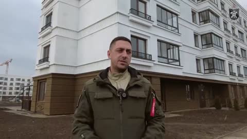 🏗️ Meanwhile, construction continues in Mariupol