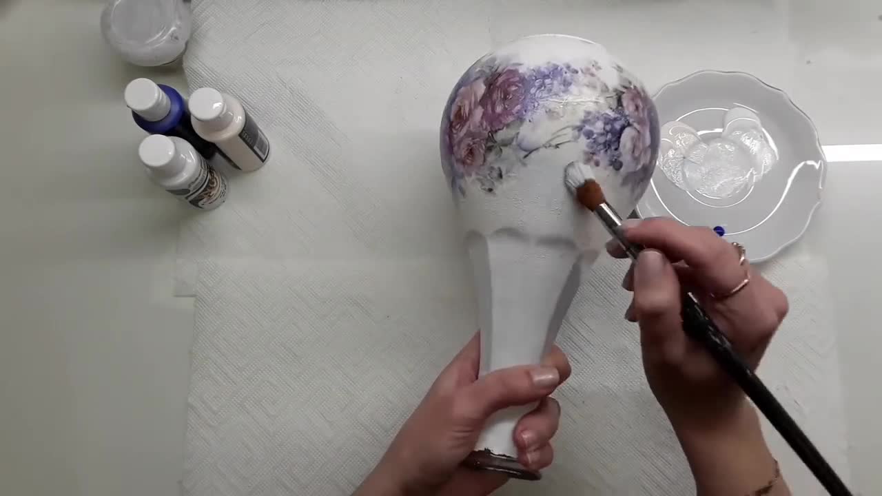 You've turned an ordinary glass bottle into an incredible piece of art