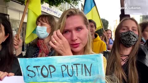 'Stop Putin': protesters around the world express fears