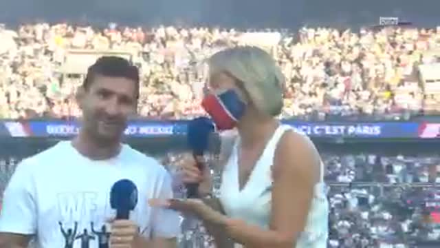 La presentación de messi con el psg en el estadio