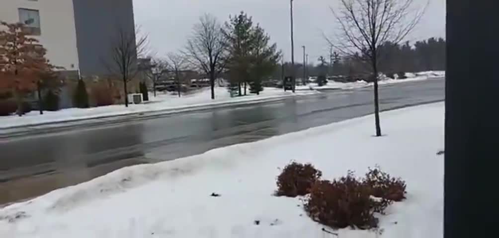 Infinity Centre Ottawa: 6 coach load of Cops occupy the centre overnight.