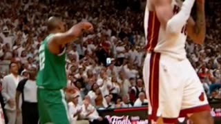 Derrick White buzzer beater 🔥 #nba #basketball #nbaplayoffs #derrickwhite #bostonceltics