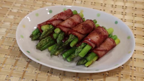 Aspara Bacon Recipe - Japanese Cooking 101