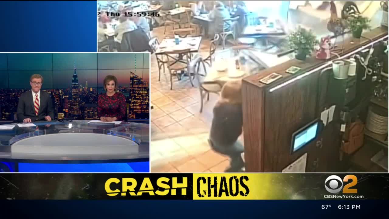 Caught on camera_ Vehicle crashes into Yorktown restaurant_1