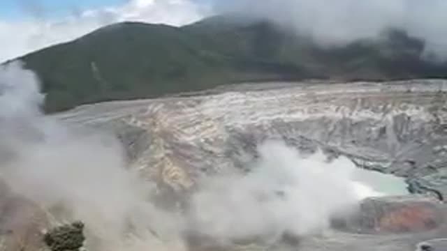 POAS Volcano in Costa Rica