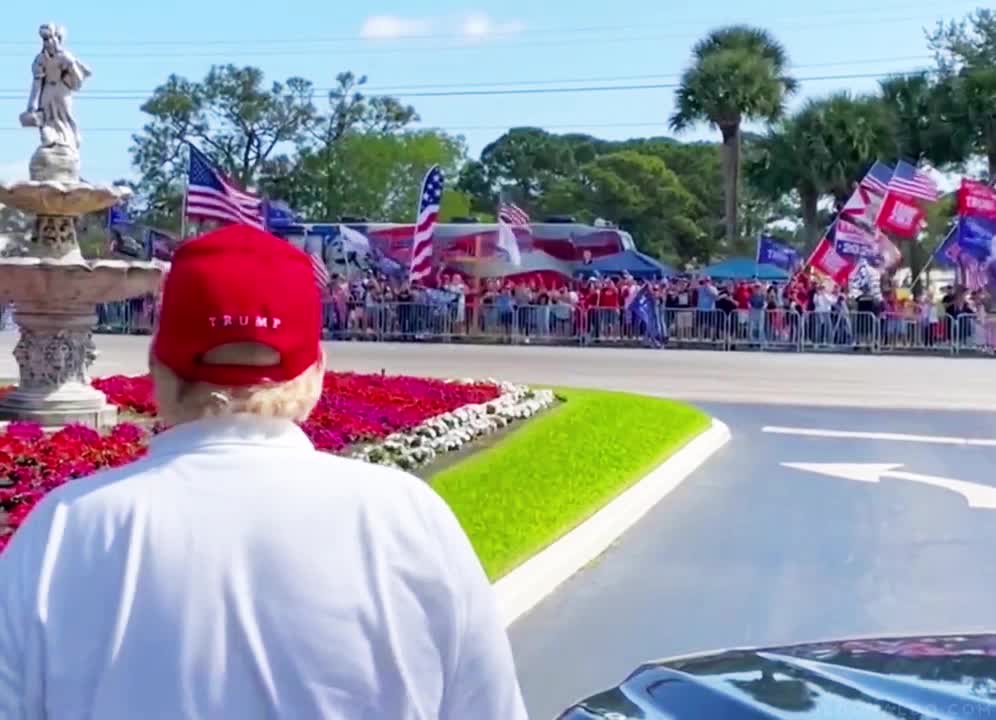 NOW THIS IS REAL LOVE!!!😍😍😍