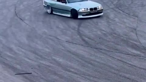 The Perfect SLide 😱 BMW E36 ❤️