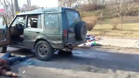 armed citizens in Kiev, they took out a dude and his wife on their way to get groceries!!!