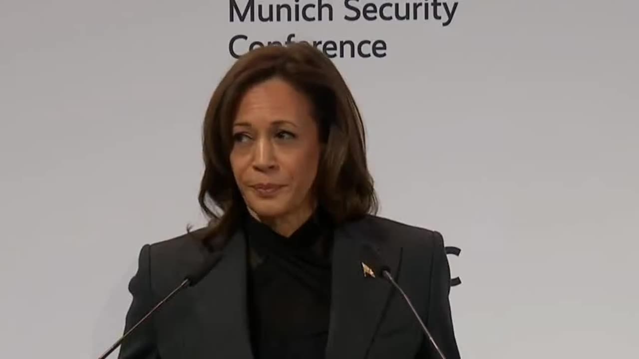 Kamala Harris: "The US has formally determined that Russia has committed crimes against humanity."