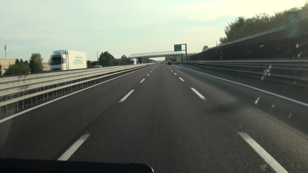 00030-aac.mov