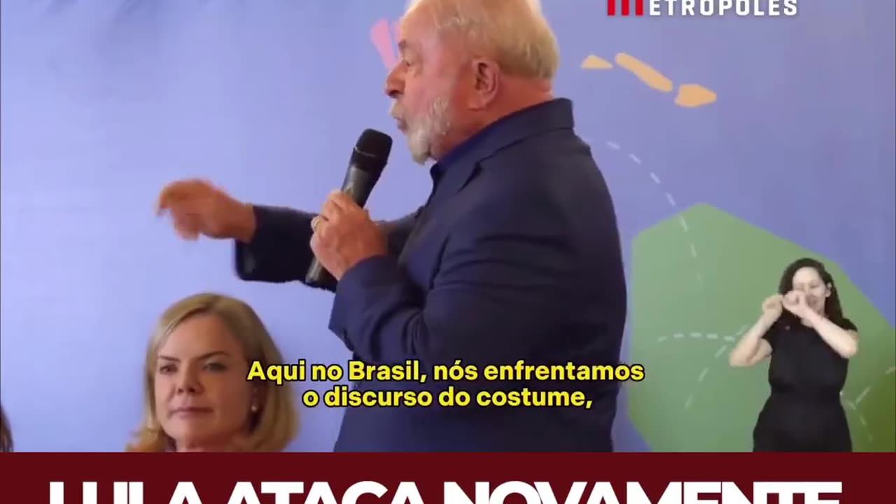 Lula atava novamente a família e critica o patriotismo