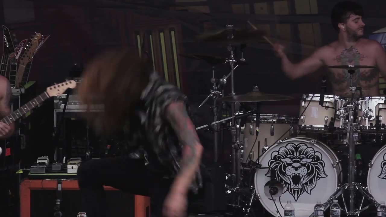 Miss May I - Hey Mister (Live at KOI Fest 2014)