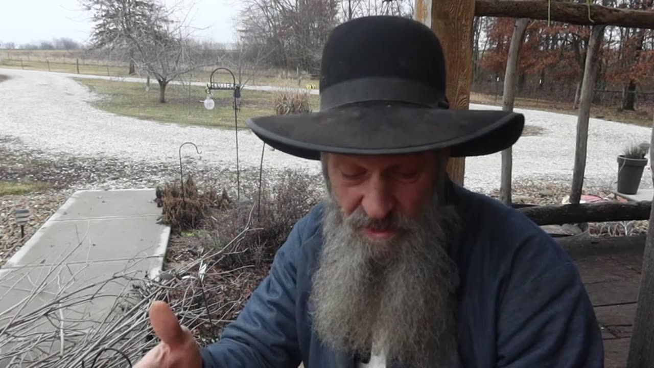 OFF GRID with DOUG & STACY - How the Amish treat cold and flu. IT WORKS!!