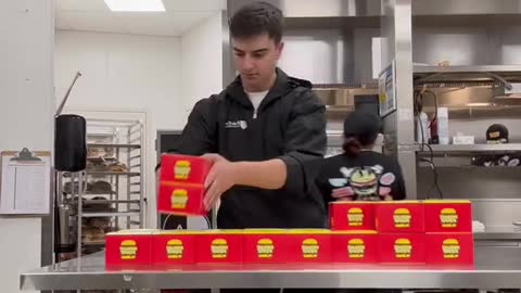 100 Burgers