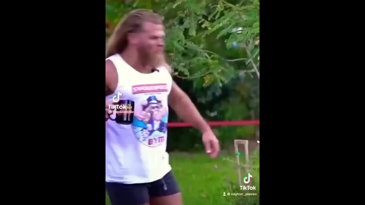 YOUR DAILY DOSE OF MEMES ~(˘▾˘~) 3