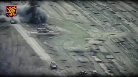 Ukrainian Paratroopers Annihilate Russian Armored Assault