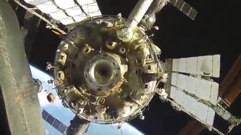 Are They Faking Space - The Answer Is Blowing In The Wind