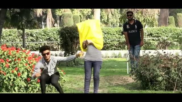 BEST FUNNIEST VIDEO | PLASTICBAG WRAPPING PEOPLE IN PUBLIC