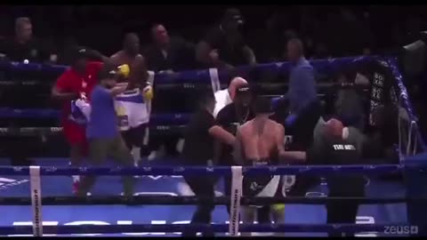 Floyd Mayweather’s exhibition fight with John Gotti III ends in massive brawl 😳🤯